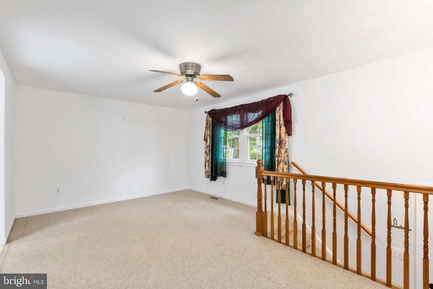 13735 MARILYN CT, WOODBRIDGE, Virginia 22193, 3 Bedrooms Bedrooms, ,2 BathroomsBathrooms,Residential,For sale,13735 MARILYN CT,VAPW2079968 MLS # VAPW2079968