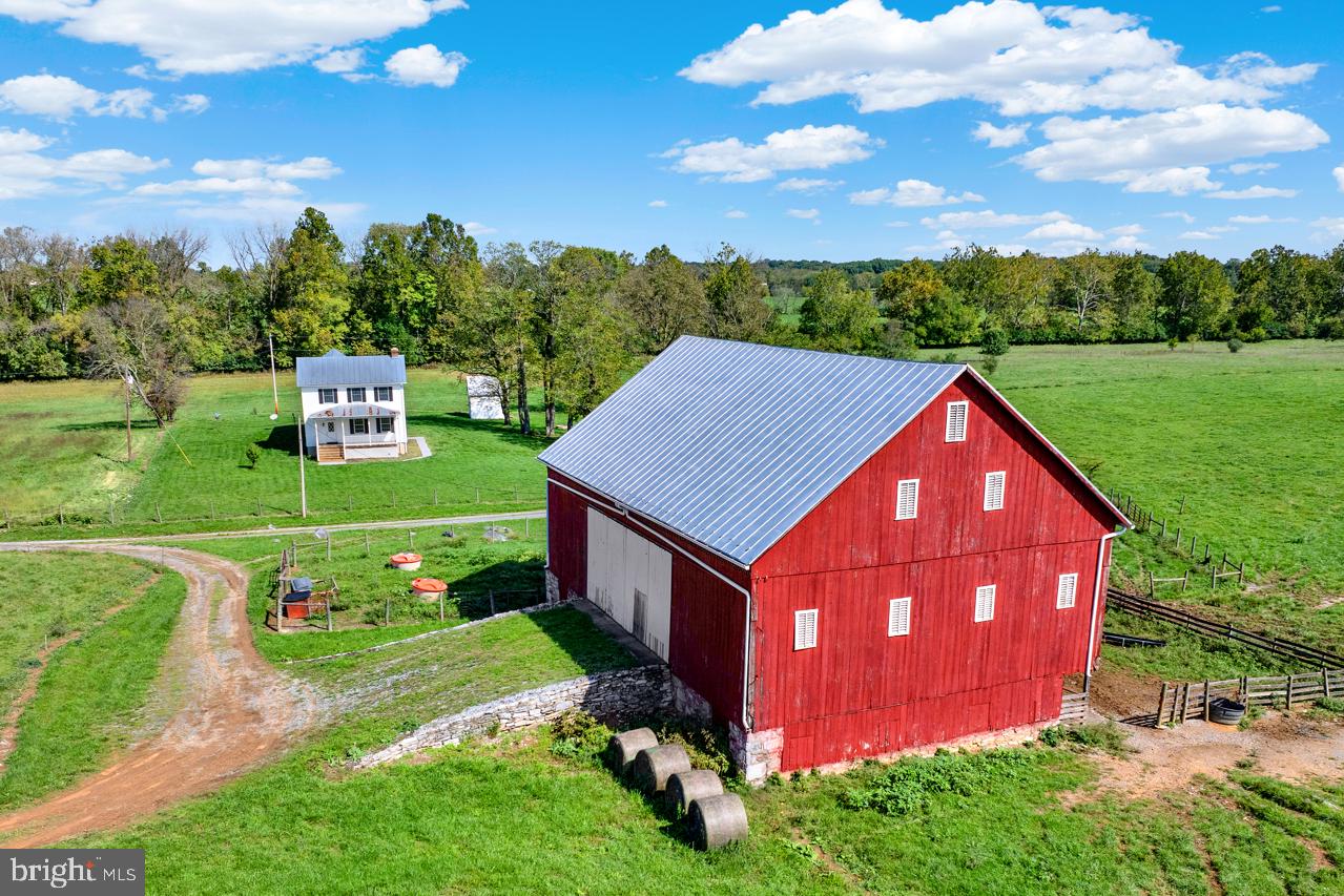 846 & 850 PIERCE RD, BERRYVILLE, Virginia 22611, 3 Bedrooms Bedrooms, ,2 BathroomsBathrooms,Residential,For sale,846 & 850 PIERCE RD,VACL2003036 MLS # VACL2003036