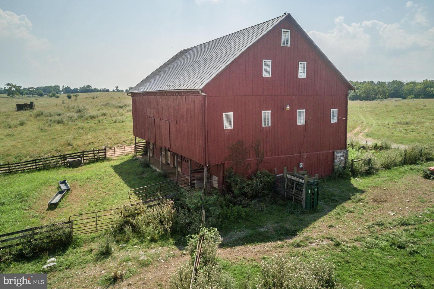 846 & 850 PIERCE RD, BERRYVILLE, Virginia 22611, 3 Bedrooms Bedrooms, ,2 BathroomsBathrooms,Residential,For sale,846 & 850 PIERCE RD,VACL2003036 MLS # VACL2003036