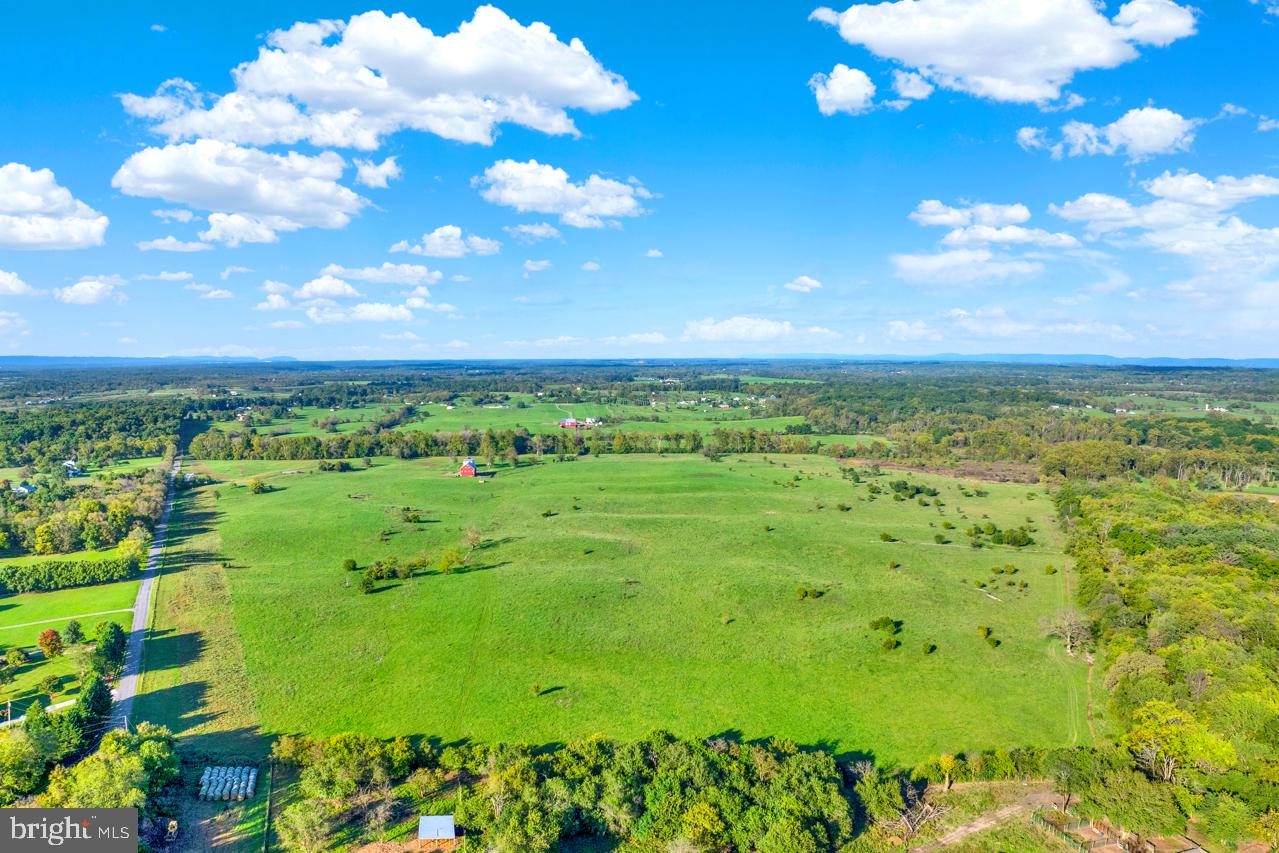 846 & 850 PIERCE RD, BERRYVILLE, Virginia 22611, 3 Bedrooms Bedrooms, ,2 BathroomsBathrooms,Residential,For sale,846 & 850 PIERCE RD,VACL2003036 MLS # VACL2003036