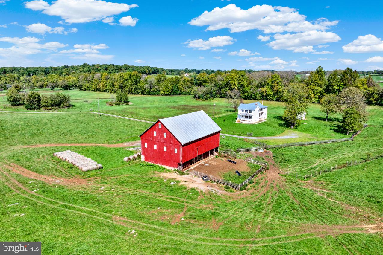 846 & 850 PIERCE RD, BERRYVILLE, Virginia 22611, 3 Bedrooms Bedrooms, ,2 BathroomsBathrooms,Residential,For sale,846 & 850 PIERCE RD,VACL2003036 MLS # VACL2003036