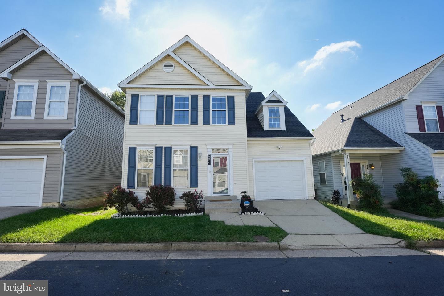 6011 HONNICUT DR, CENTREVILLE, Virginia 20121, 3 Bedrooms Bedrooms, ,2 BathroomsBathrooms,Residential,For sale,6011 HONNICUT DR,VAFX2203774 MLS # VAFX2203774