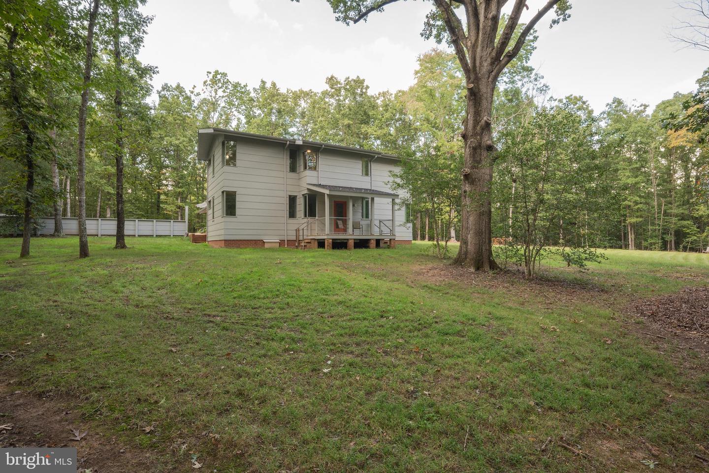 3936 MAIDENS RD, POWHATAN, Virginia 23139, 4 Bedrooms Bedrooms, ,4 BathroomsBathrooms,Residential,For sale,3936 MAIDENS RD,VAPN2000072 MLS # VAPN2000072