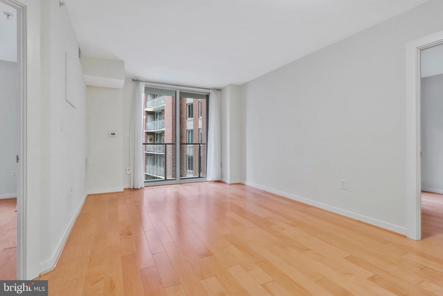 1000 NEW JERSEY AVE SE #528, WASHINGTON, District Of Columbia 20003, 2 Bedrooms Bedrooms, ,1 BathroomBathrooms,Residential,For sale,1000 NEW JERSEY AVE SE #528,DCDC2163302 MLS # DCDC2163302