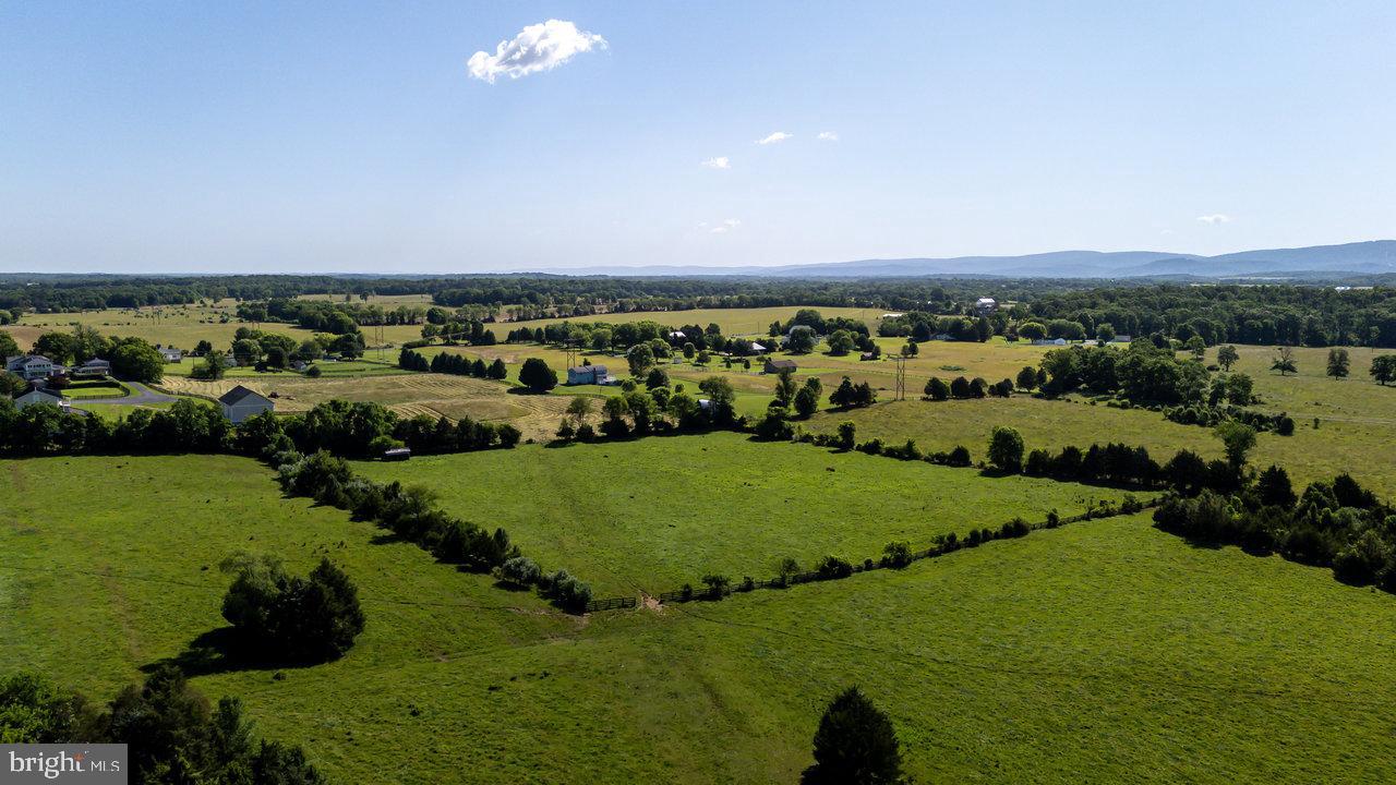 386 ASHBY STATION RD, FRONT ROYAL, Virginia 22630, 3 Bedrooms Bedrooms, ,1 BathroomBathrooms,Farm,For sale,386 ASHBY STATION RD,VAWR2009316 MLS # VAWR2009316