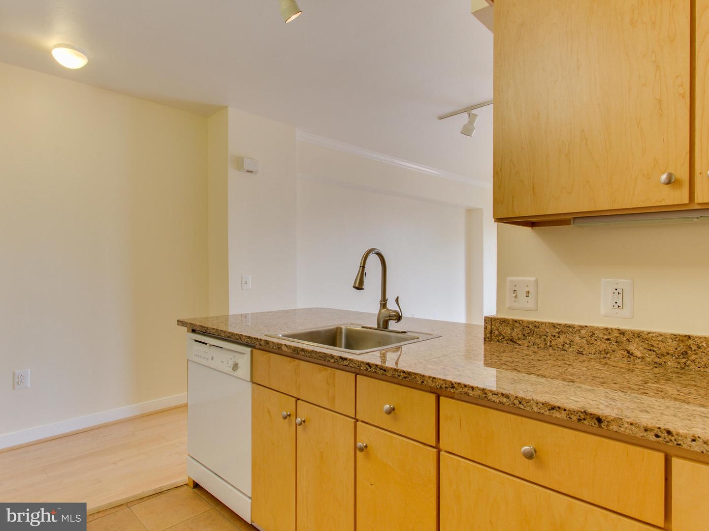 631 D ST NW #1025, WASHINGTON, District Of Columbia 20004, 2 Bedrooms Bedrooms, ,1 BathroomBathrooms,Residential,For sale,631 D ST NW #1025,DCDC2162758 MLS # DCDC2162758