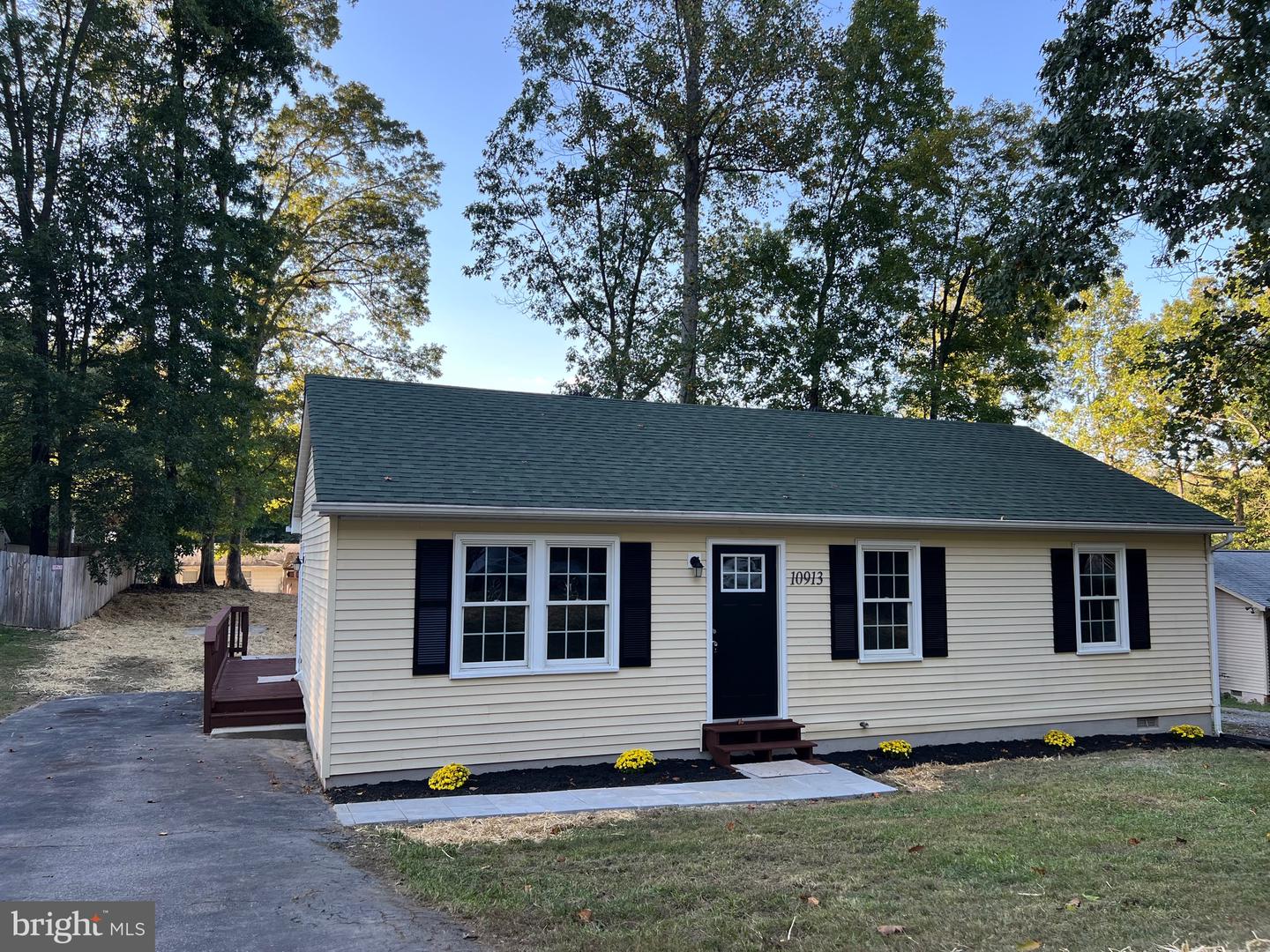 10913 DOESKIN LN, FREDERICKSBURG, Virginia 22407, 3 Bedrooms Bedrooms, ,1 BathroomBathrooms,Residential,For sale,10913 DOESKIN LN,VASP2028452 MLS # VASP2028452