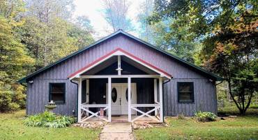 1631 COW HOLLOW RD, ROSELAND, Virginia 22967, 2 Bedrooms Bedrooms, ,1 BathroomBathrooms,Residential,For sale,1631 COW HOLLOW RD,657596 MLS # 657596