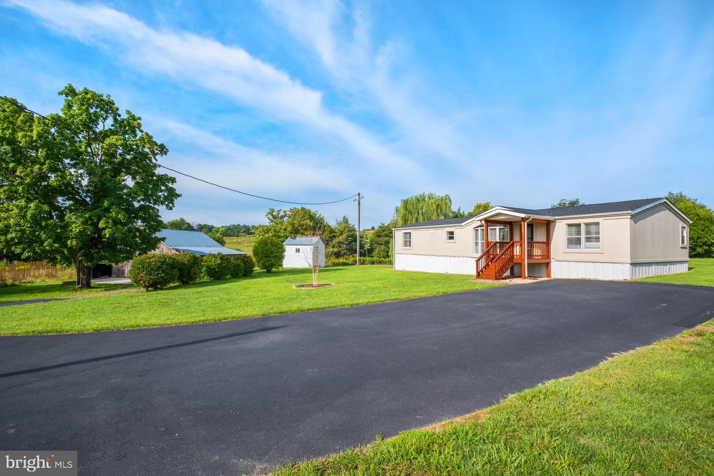 1784 FADLEY RD, WEYERS CAVE, Virginia 24486, 3 Bedrooms Bedrooms, ,2 BathroomsBathrooms,Residential,For sale,1784 FADLEY RD,VAAG2000400 MLS # VAAG2000400