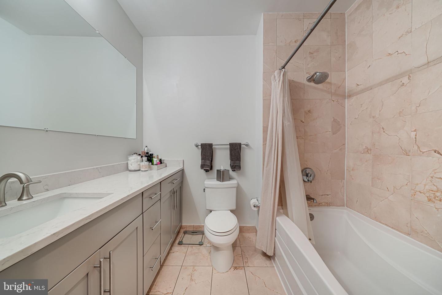 2200 17TH ST NW #109, WASHINGTON, District Of Columbia 20009, 1 Bedroom Bedrooms, ,1 BathroomBathrooms,Residential,For sale,2200 17TH ST NW #109,DCDC2163432 MLS # DCDC2163432