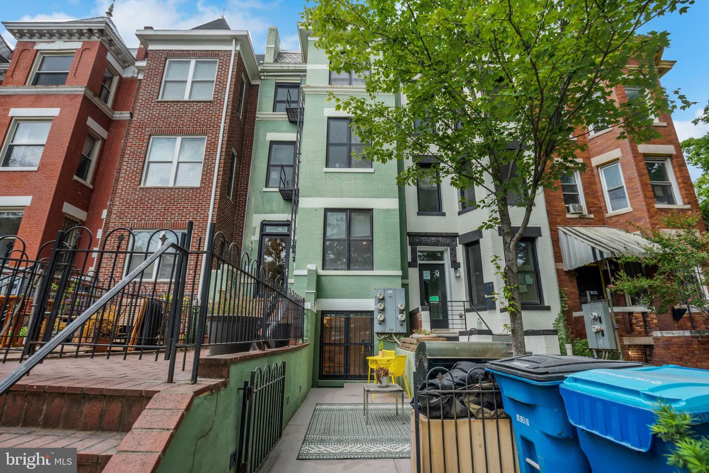 1317 HARVARD ST NW #1, WASHINGTON, District Of Columbia 20009, 2 Bedrooms Bedrooms, 6 Rooms Rooms,2 BathroomsBathrooms,Residential,For sale,1317 HARVARD ST NW #1,DCDC2163460 MLS # DCDC2163460