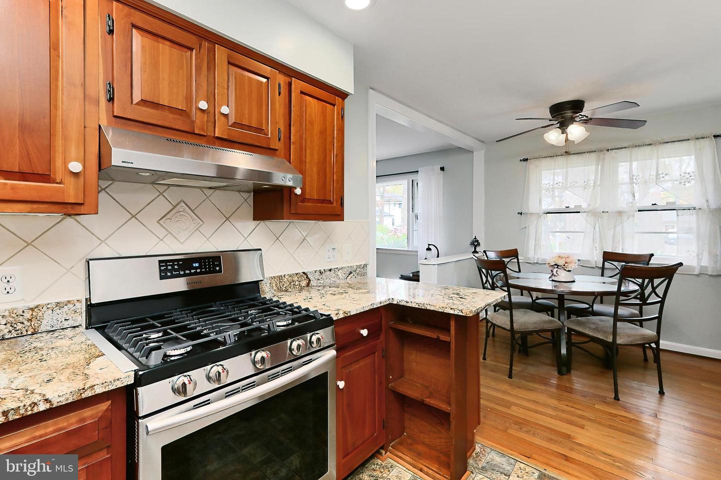 7721 SCHELHORN RD, ALEXANDRIA, Virginia 22306, 7 Bedrooms Bedrooms, ,7 BathroomsBathrooms,Residential,For sale,7721 SCHELHORN RD,VAFX2205500 MLS # VAFX2205500