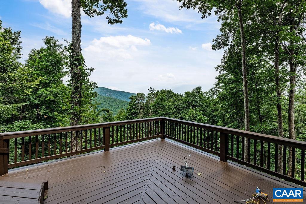 305 CRAWFORDS EDGE, WINTERGREEN RESORT, Virginia 22967, 4 Bedrooms Bedrooms, ,5 BathroomsBathrooms,Residential,For sale,305 CRAWFORDS EDGE,655522 MLS # 655522