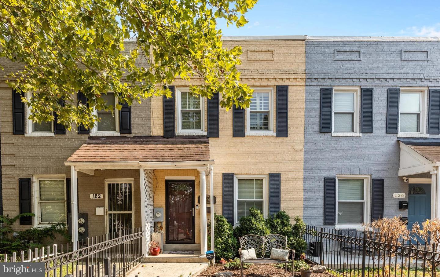 124 O ST SW, WASHINGTON, District Of Columbia 20024, 3 Bedrooms Bedrooms, ,1 BathroomBathrooms,Residential,For sale,124 O ST SW,DCDC2151276 MLS # DCDC2151276