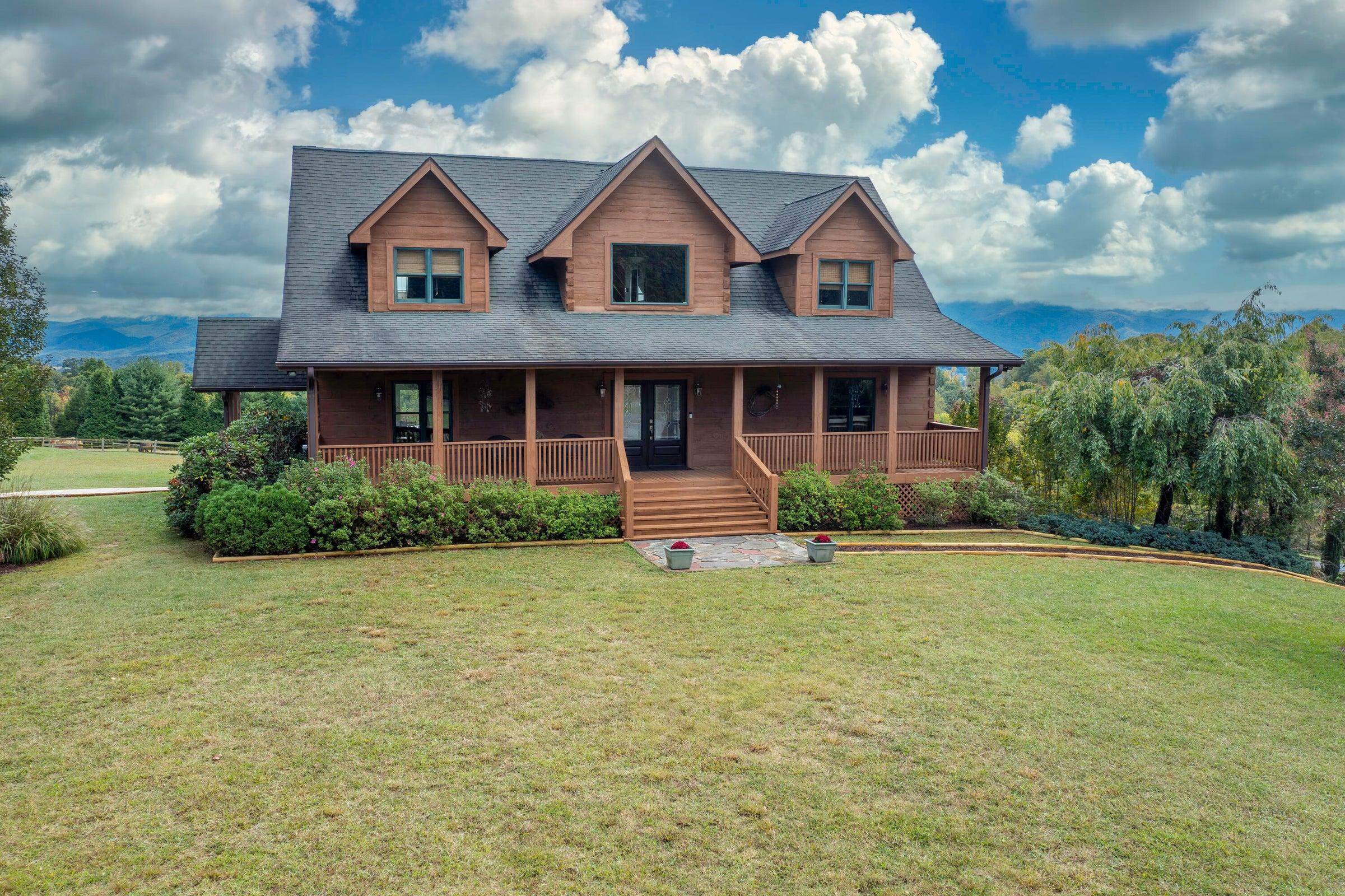 Well-built Southland Post and Beam Log Home. www.southlandloghomes.com