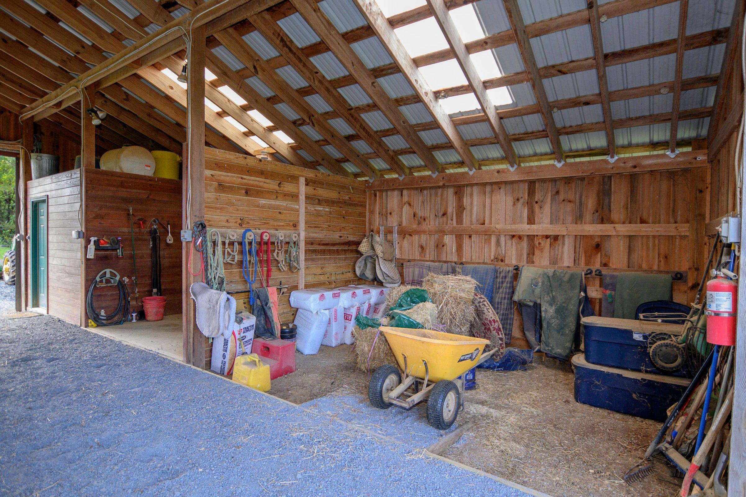 Lots of space to store horse care items.