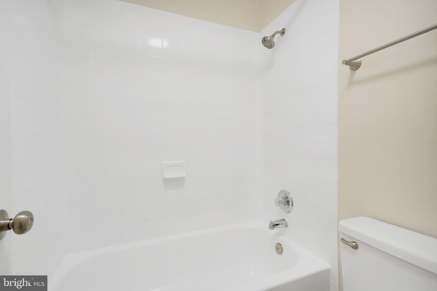 11962 BARREL COOPER CT, RESTON, Virginia 20191, 4 Bedrooms Bedrooms, ,2 BathroomsBathrooms,Residential,For sale,11962 BARREL COOPER CT,VAFX2202164 MLS # VAFX2202164