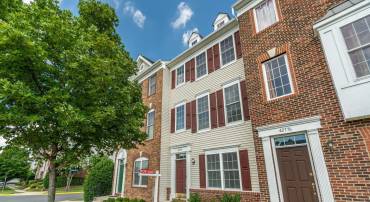 42774 NATIONS ST, CHANTILLY, Virginia 20152, 4 Bedrooms Bedrooms, ,2 BathroomsBathrooms,Residential,For sale,42774 NATIONS ST,VALO2080174 MLS # VALO2080174