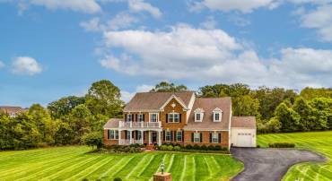 22992 STEGER PL, LEESBURG, Virginia 20175, 5 Bedrooms Bedrooms, ,4 BathroomsBathrooms,Residential,For sale,22992 STEGER PL,VALO2080992 MLS # VALO2080992