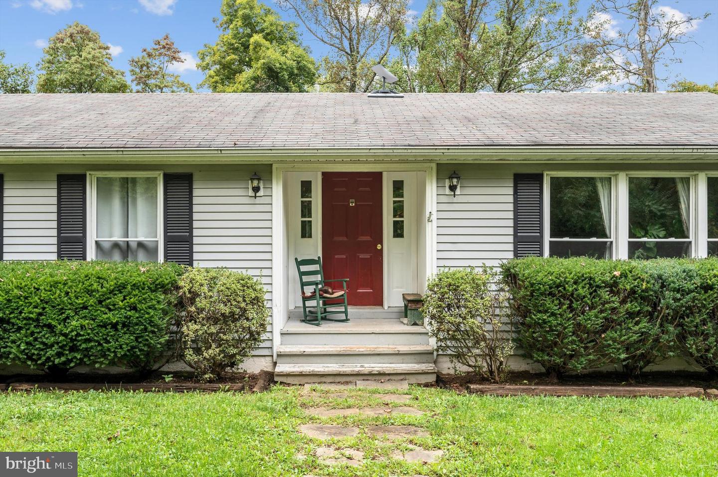 21839 BLUE RIDGE MTN RD, PARIS, Virginia 20130, 4 Bedrooms Bedrooms, ,3 BathroomsBathrooms,Residential,For sale,21839 BLUE RIDGE MTN RD,VACL2003100 MLS # VACL2003100