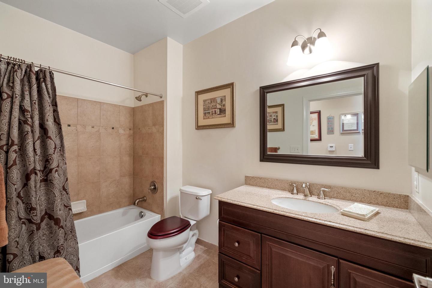 400 CAMERON STATION BLVD #124, ALEXANDRIA, Virginia 22304, 3 Bedrooms Bedrooms, ,3 BathroomsBathrooms,Residential,For sale,400 CAMERON STATION BLVD #124,VAAX2038658 MLS # VAAX2038658