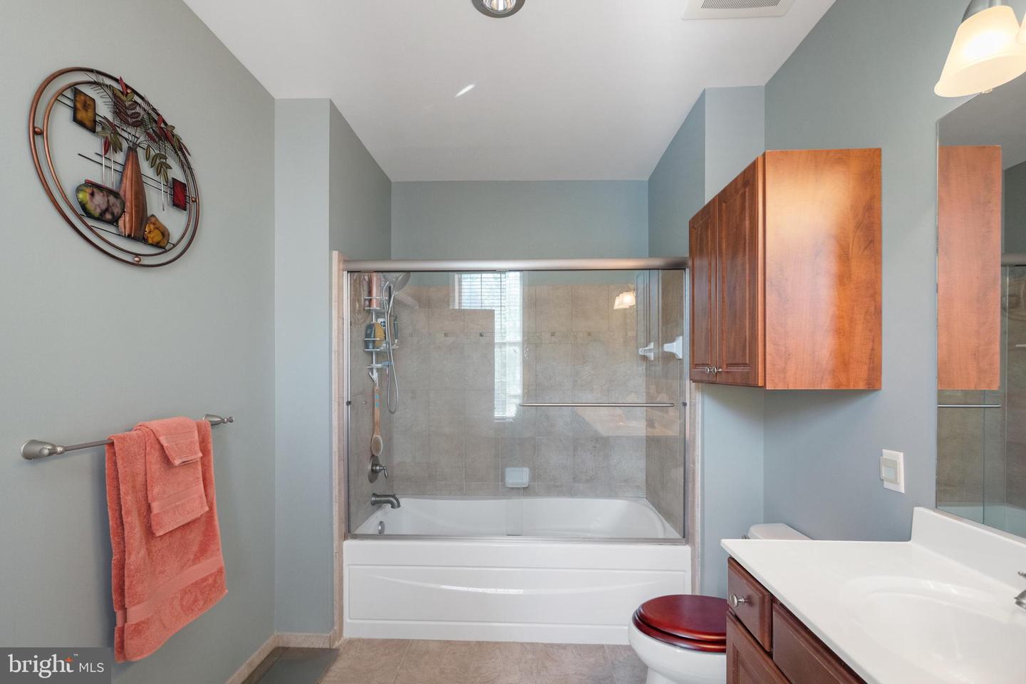 400 CAMERON STATION BLVD #124, ALEXANDRIA, Virginia 22304, 3 Bedrooms Bedrooms, ,3 BathroomsBathrooms,Residential,For sale,400 CAMERON STATION BLVD #124,VAAX2038658 MLS # VAAX2038658