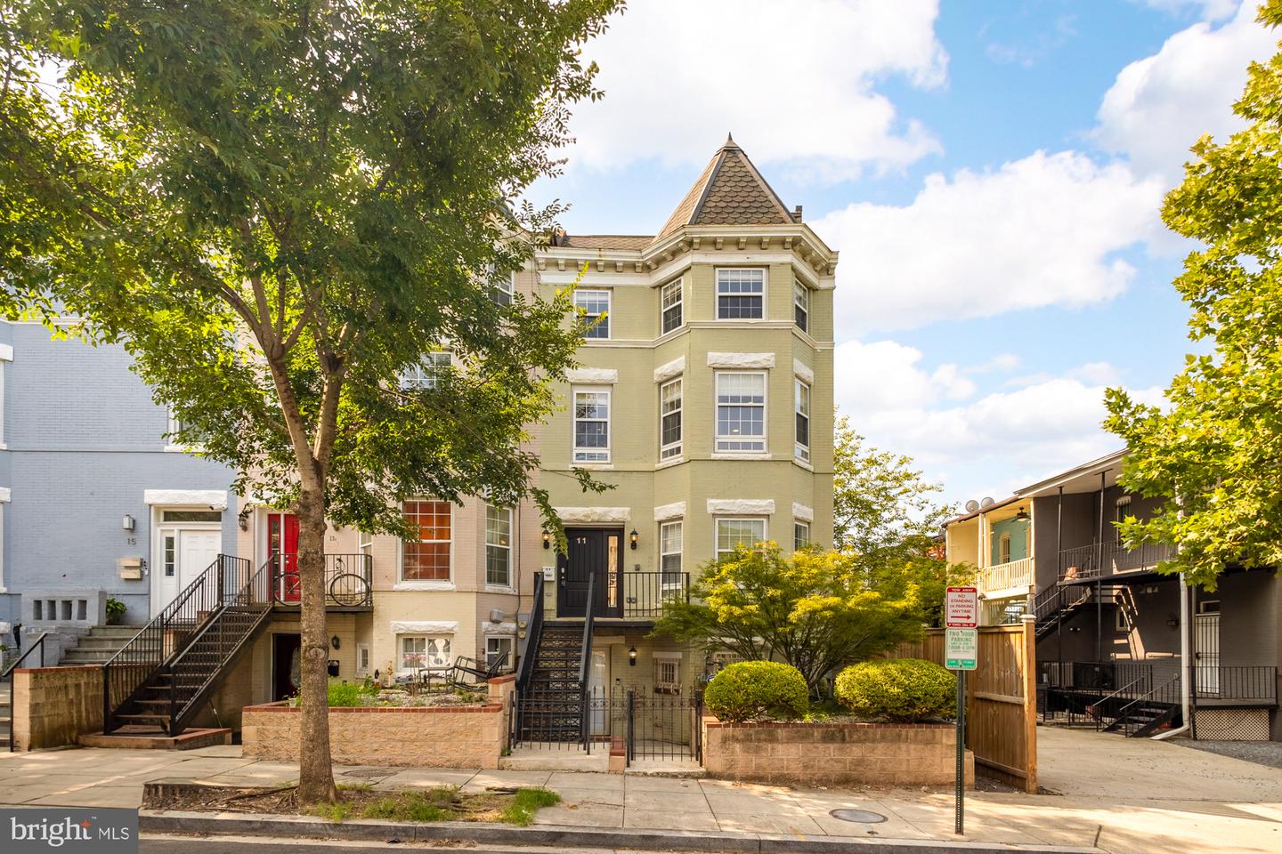 11 S ST NE #PH A, WASHINGTON, District Of Columbia 20002, 4 Bedrooms Bedrooms, ,3 BathroomsBathrooms,Residential,For sale,11 S ST NE #PH A,DCDC2163398 MLS # DCDC2163398