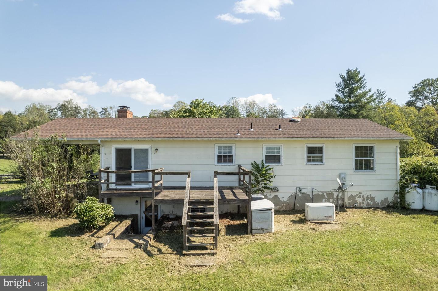 9714 FOXVILLE RD, WARRENTON, Virginia 20186, 3 Bedrooms Bedrooms, ,2 BathroomsBathrooms,Residential,For sale,9714 FOXVILLE RD,VAFQ2014238 MLS # VAFQ2014238