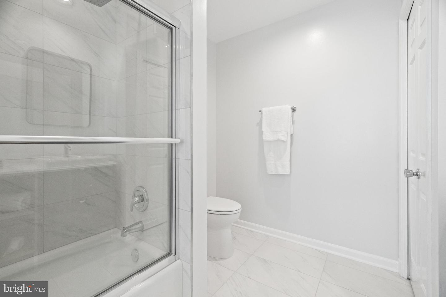 4728 MASSACHUSETTS AVE NW, WASHINGTON, District Of Columbia 20016, 4 Bedrooms Bedrooms, ,3 BathroomsBathrooms,Residential,For sale,4728 MASSACHUSETTS AVE NW,DCDC2163480 MLS # DCDC2163480