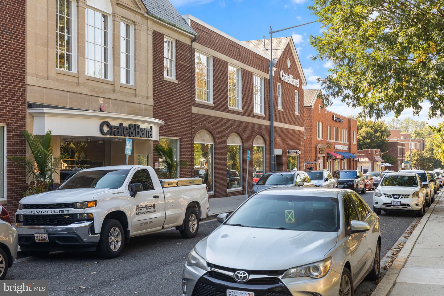 4728 MASSACHUSETTS AVE NW, WASHINGTON, District Of Columbia 20016, 4 Bedrooms Bedrooms, ,3 BathroomsBathrooms,Residential,For sale,4728 MASSACHUSETTS AVE NW,DCDC2163480 MLS # DCDC2163480