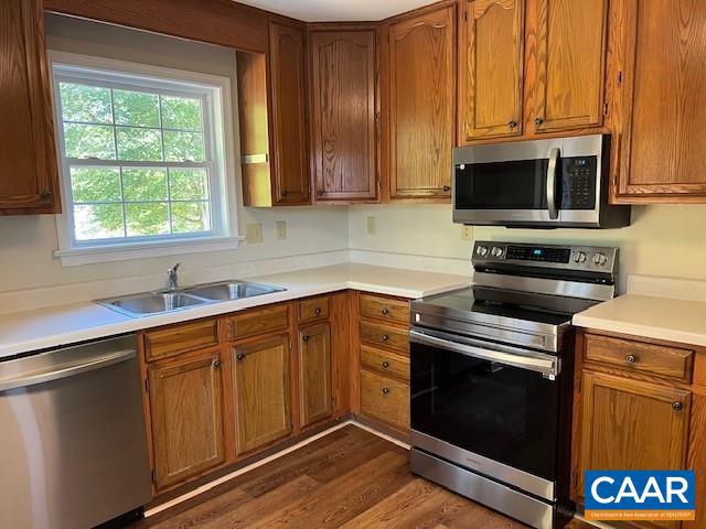 1694 BANYAN CT, CHARLOTTESVILLE, Virginia 22911, 3 Bedrooms Bedrooms, ,2 BathroomsBathrooms,Residential,For sale,1694 BANYAN CT,657620 MLS # 657620