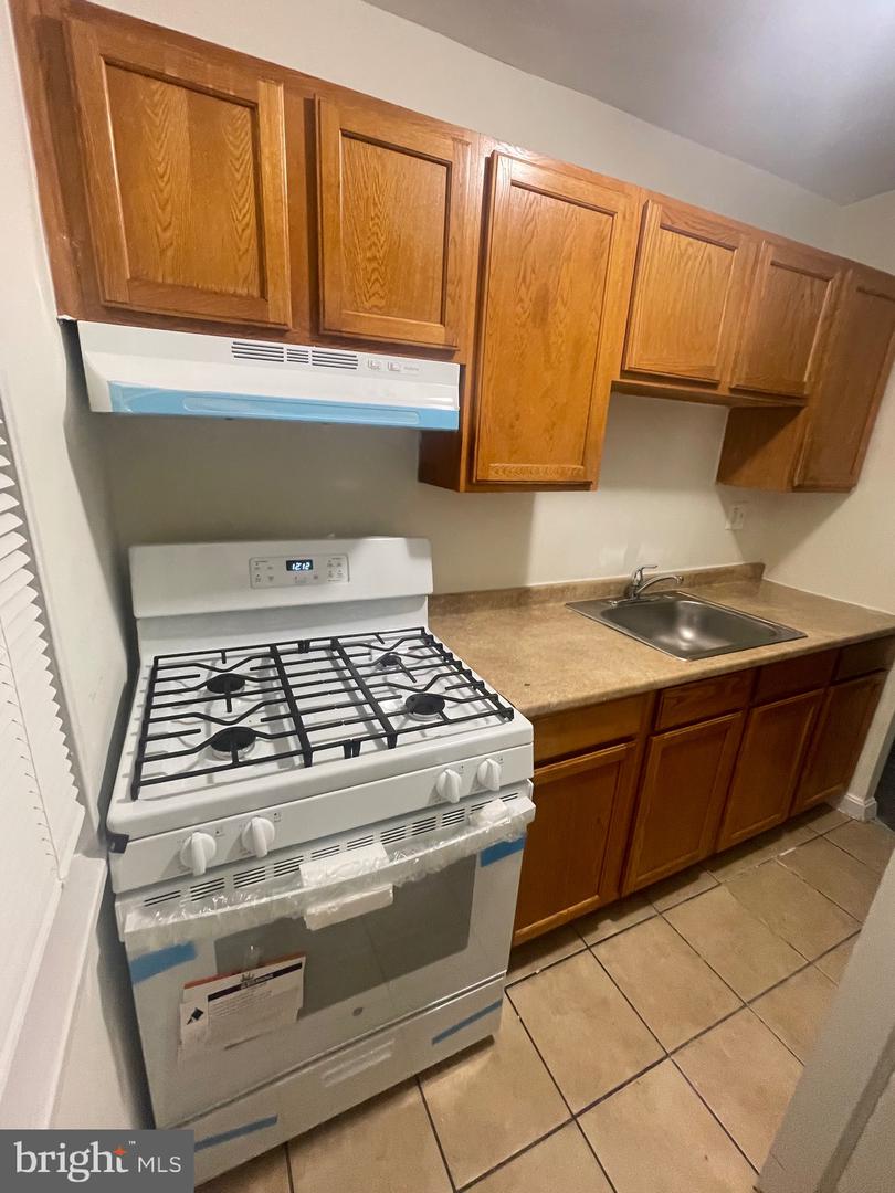 2400 GOOD HOPE RD SE #103, WASHINGTON, District Of Columbia 20020, 2 Bedrooms Bedrooms, ,1 BathroomBathrooms,Residential,For sale,2400 GOOD HOPE RD SE #103,DCDC2163520 MLS # DCDC2163520