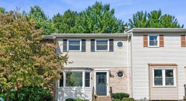 3028 SOUTHERN ELM CT, FAIRFAX, Virginia 22031, 3 Bedrooms Bedrooms, ,3 BathroomsBathrooms,Residential,For sale,3028 SOUTHERN ELM CT,VAFX2204758 MLS # VAFX2204758