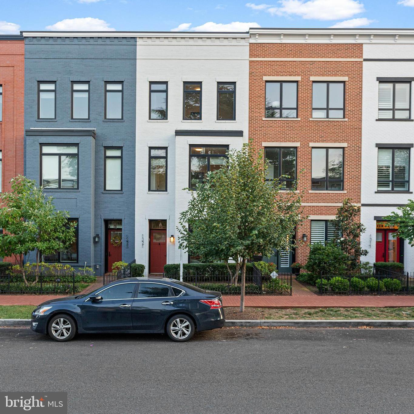 #1321 D ST SE, WASHINGTON, District Of Columbia 20003, 4 Bedrooms Bedrooms, ,4 BathroomsBathrooms,Residential,For sale,#1321 D ST SE,DCDC2163694 MLS # DCDC2163694