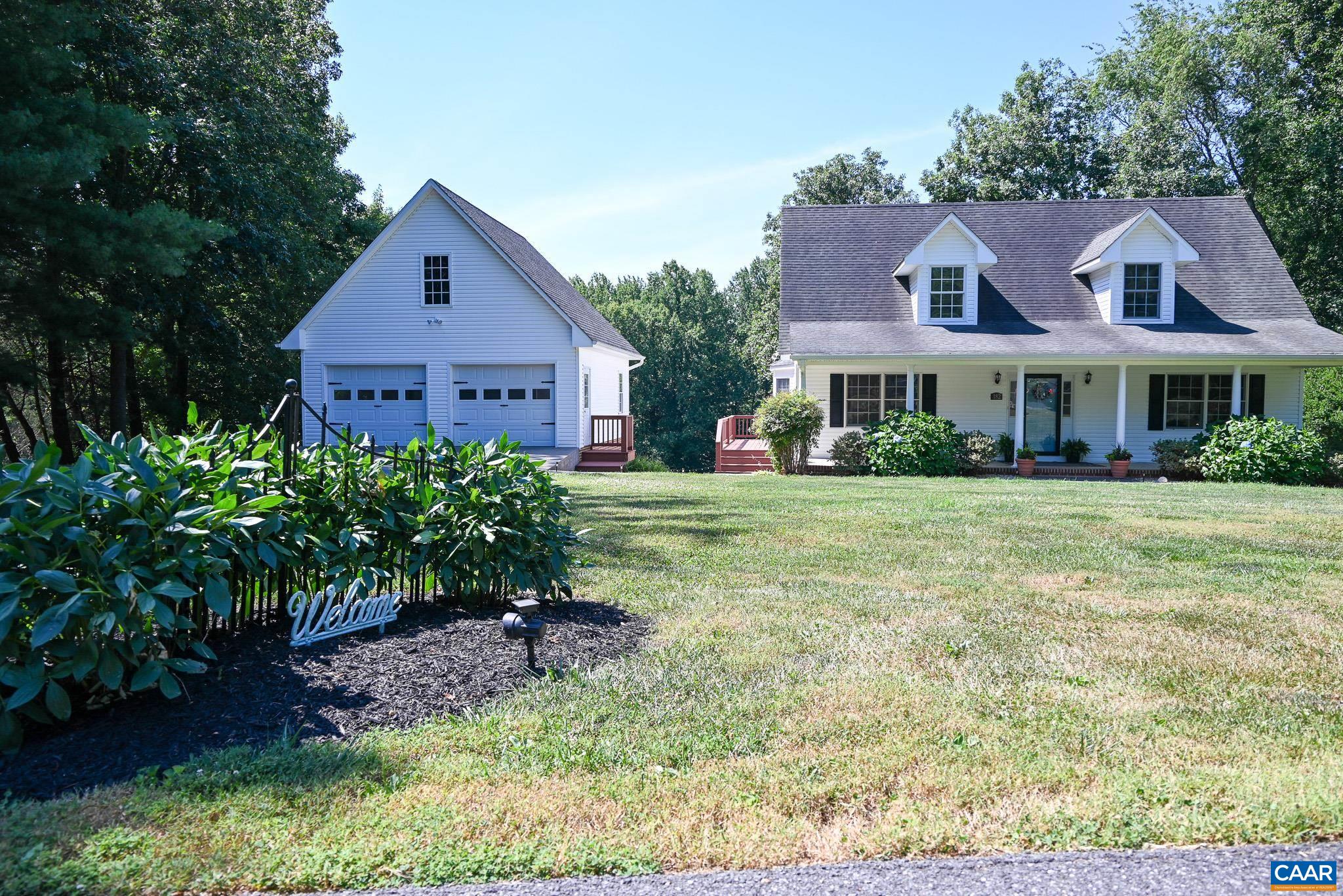 182 COUNTRY CLUB DR, STANARDSVILLE, Virginia 22973, 3 Bedrooms Bedrooms, ,3 BathroomsBathrooms,Residential,Golfer's Delight!,182 COUNTRY CLUB DR,654431 MLS # 654431