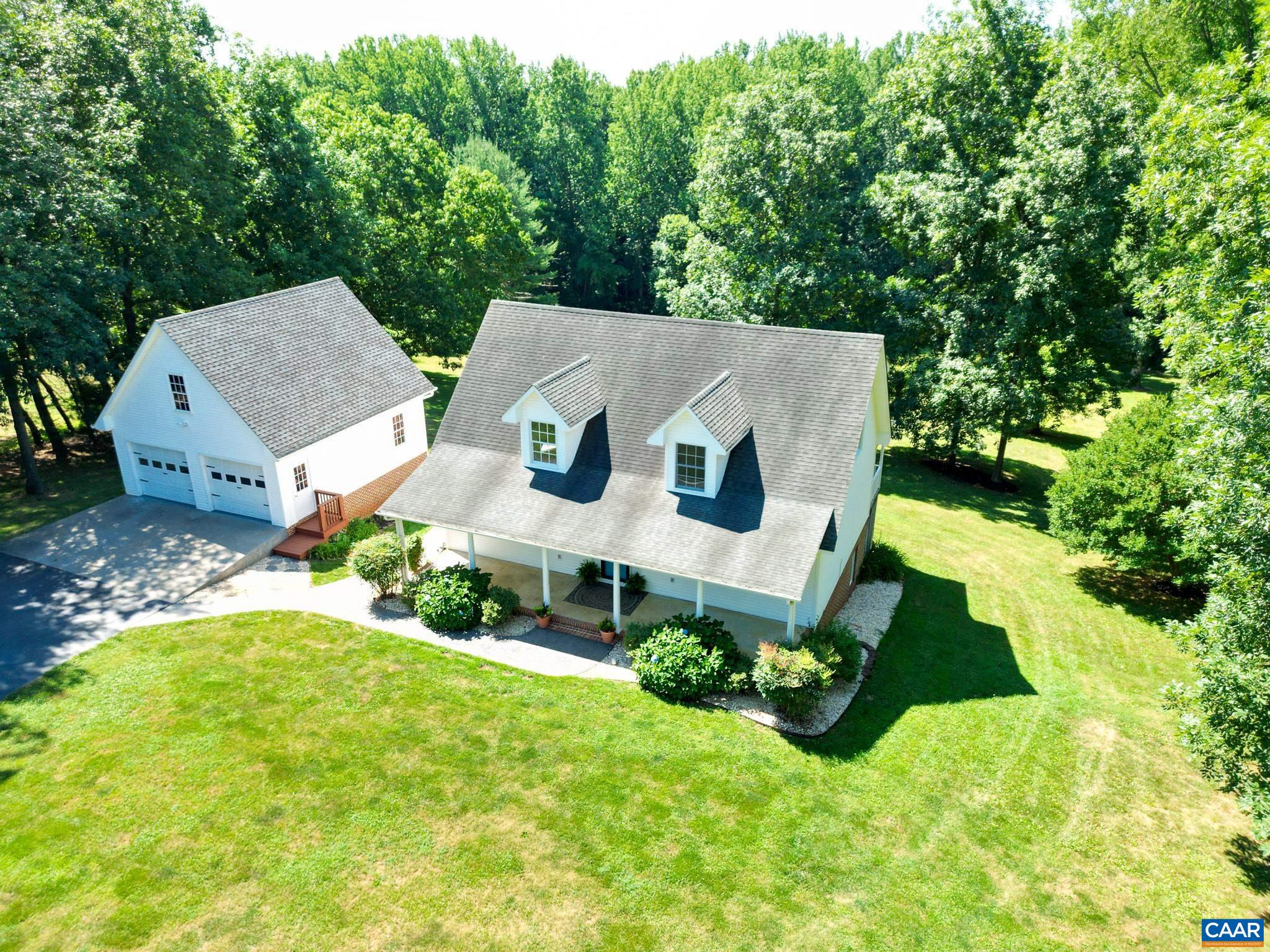 182 COUNTRY CLUB DR, STANARDSVILLE, Virginia 22973, 3 Bedrooms Bedrooms, ,3 BathroomsBathrooms,Residential,Golfer's Delight!,182 COUNTRY CLUB DR,654431 MLS # 654431