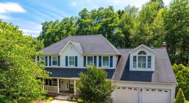 3929 SPIREA CT, WOODBRIDGE, Virginia 22193, 4 Bedrooms Bedrooms, ,3 BathroomsBathrooms,Residential,For sale,3929 SPIREA CT,VAPW2078364 MLS # VAPW2078364