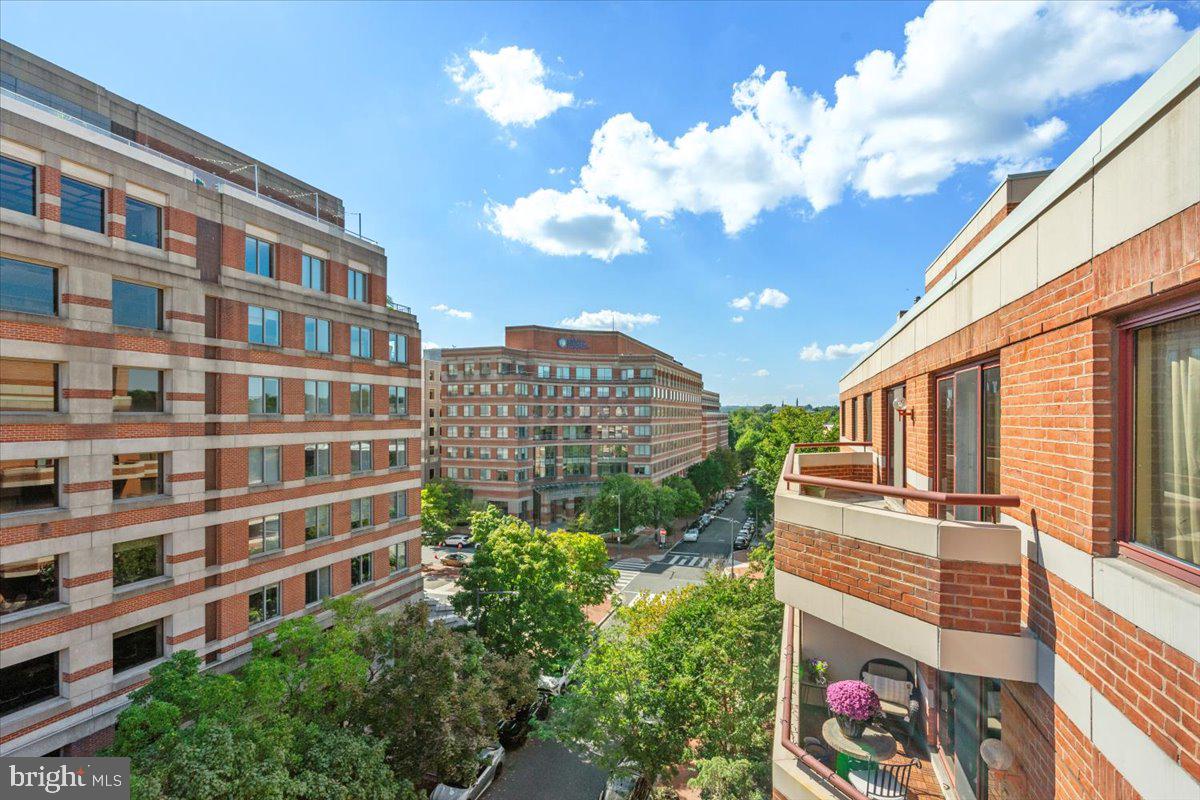 2301 N ST NW #708, WASHINGTON, District Of Columbia 20037, 2 Bedrooms Bedrooms, ,2 BathroomsBathrooms,Residential,For sale,2301 N ST NW #708,DCDC2160422 MLS # DCDC2160422