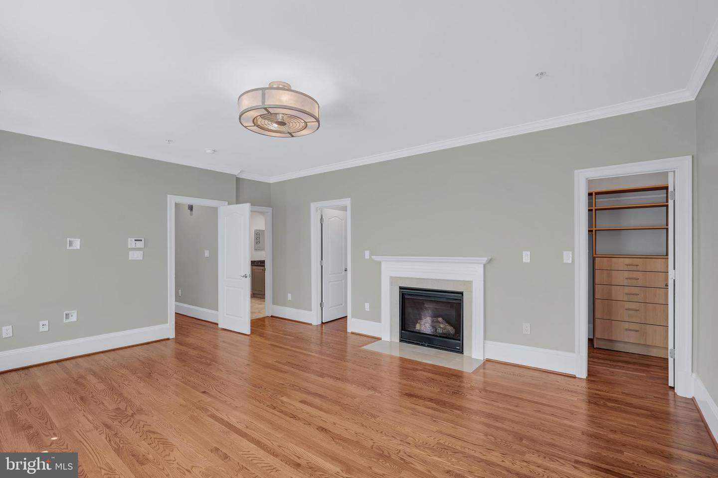 1742 POTOMAC GREENS DR, ALEXANDRIA, Virginia 22314, 4 Bedrooms Bedrooms, ,2 BathroomsBathrooms,Residential,For sale,1742 POTOMAC GREENS DR,VAAX2038264 MLS # VAAX2038264