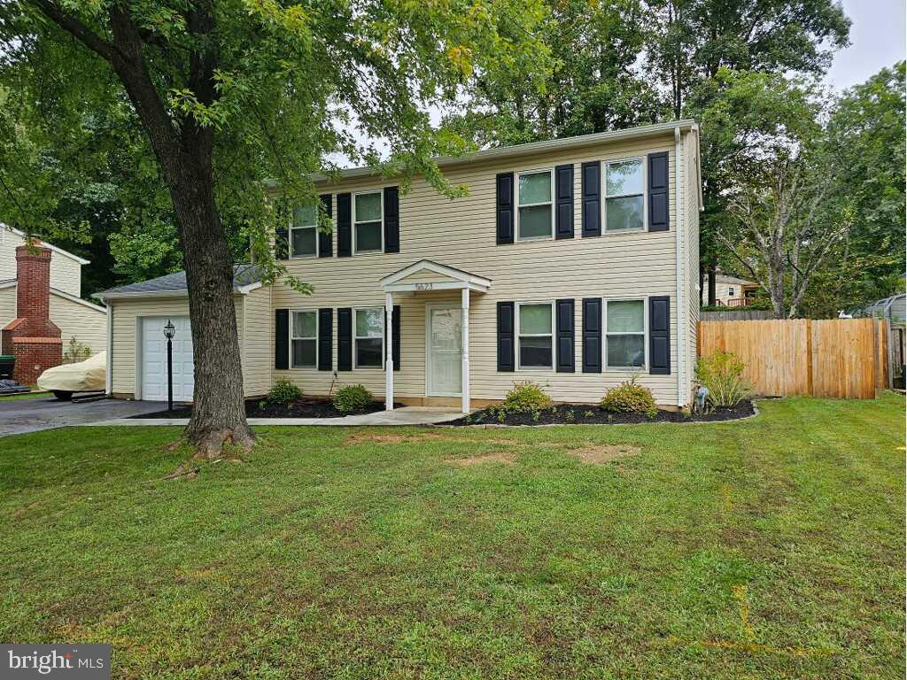 5623 SAINT CHARLES DR, WOODBRIDGE, Virginia 22193, 3 Bedrooms Bedrooms, 8 Rooms Rooms,2 BathroomsBathrooms,Residential,For sale,5623 SAINT CHARLES DR,VAPW2080606 MLS # VAPW2080606