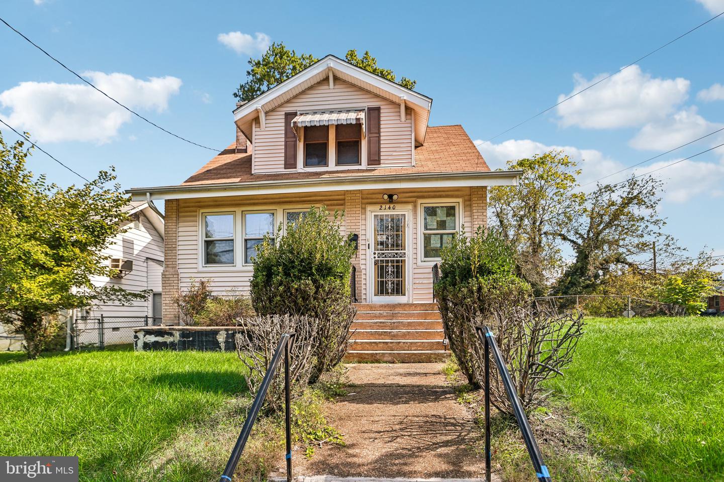 2140 32ND ST SE, WASHINGTON, District Of Columbia 20020, 3 Bedrooms Bedrooms, ,3 BathroomsBathrooms,Residential,For sale,2140 32ND ST SE,DCDC2162792 MLS # DCDC2162792