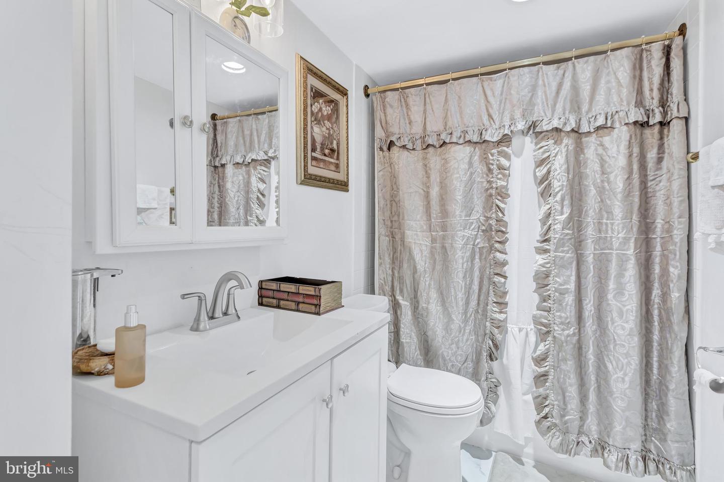 301 N BEAUREGARD ST #1501, ALEXANDRIA, Virginia 22312, 1 Bedroom Bedrooms, ,1 BathroomBathrooms,Residential,For sale,301 N BEAUREGARD ST #1501,VAAX2038680 MLS # VAAX2038680