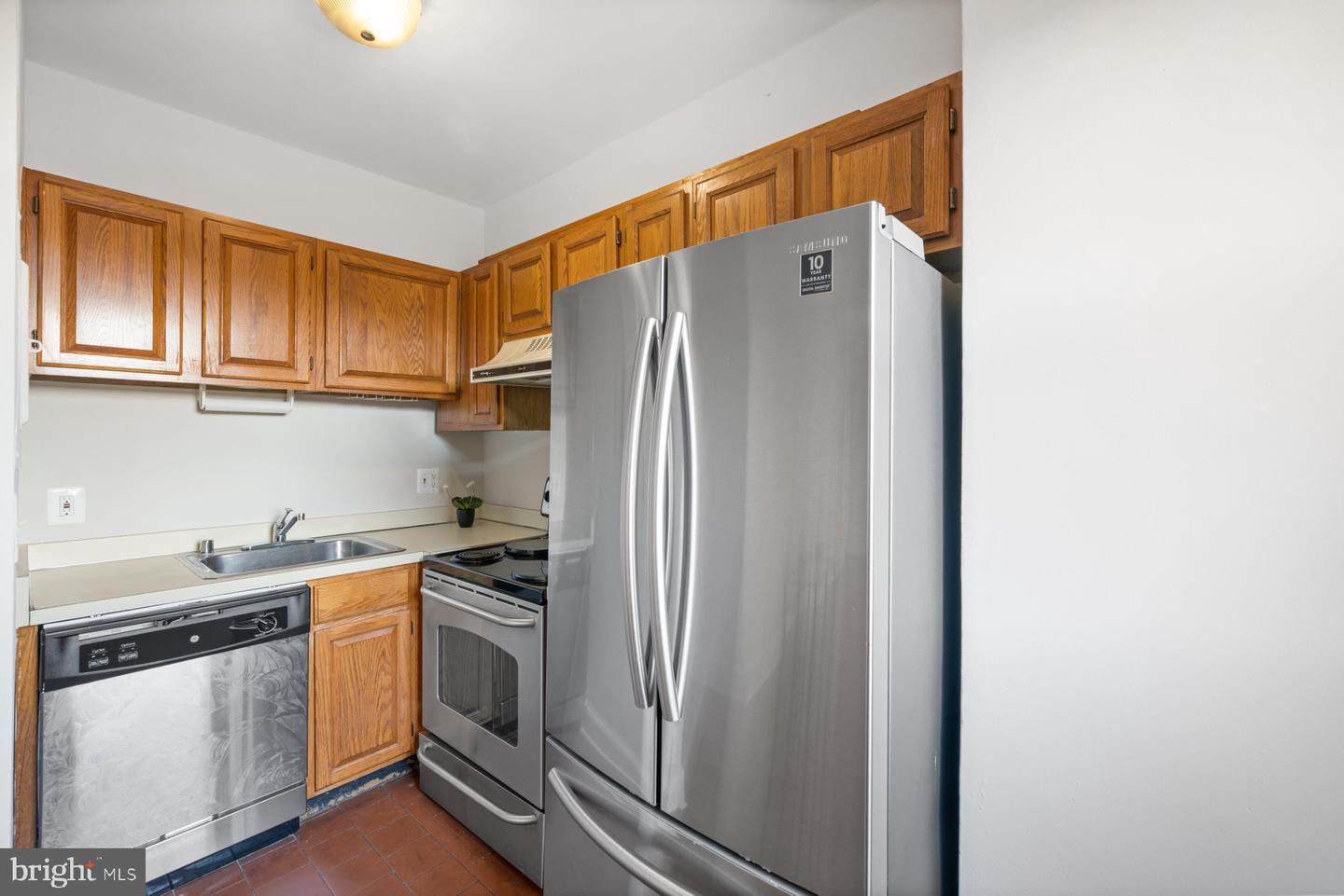 637 3RD ST NE #405, WASHINGTON, District Of Columbia 20002, ,1 BathroomBathrooms,Residential,For sale,637 3RD ST NE #405,DCDC2163436 MLS # DCDC2163436