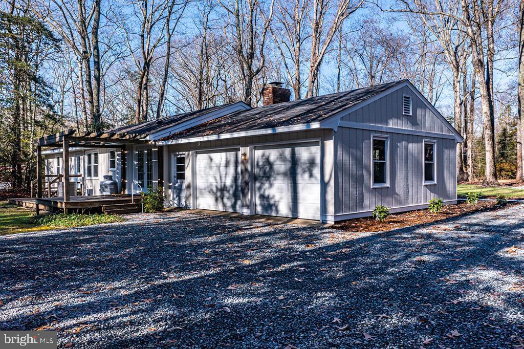 493 CHESAPEAKE DR, IRVINGTON, Virginia 22480, 3 Bedrooms Bedrooms, 6 Rooms Rooms,2 BathroomsBathrooms,Residential,For sale,493 CHESAPEAKE DR,VALV2000596 MLS # VALV2000596