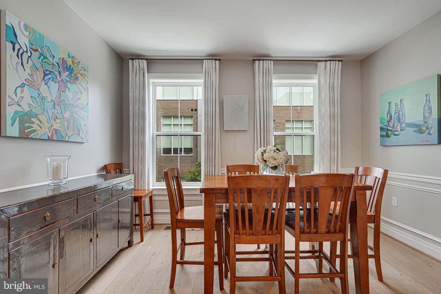 225 MONTGOMERY ST, ALEXANDRIA, Virginia 22314, 3 Bedrooms Bedrooms, ,3 BathroomsBathrooms,Residential,For sale,225 MONTGOMERY ST,VAAX2038768 MLS # VAAX2038768