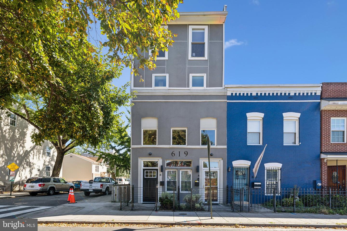 619 16TH ST NE #PH-B, WASHINGTON, District Of Columbia 20002, 3 Bedrooms Bedrooms, ,2 BathroomsBathrooms,Residential,For sale,619 16TH ST NE #PH-B,DCDC2161252 MLS # DCDC2161252