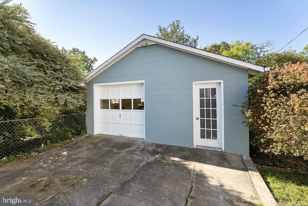 122 LONGSTREET AVE, FREDERICKSBURG, Virginia 22401, 3 Bedrooms Bedrooms, ,2 BathroomsBathrooms,Residential,For sale,122 LONGSTREET AVE,VAFB2006900 MLS # VAFB2006900