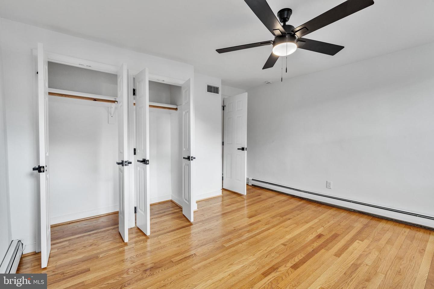 424 N PATRICK ST, ALEXANDRIA, Virginia 22314, 3 Bedrooms Bedrooms, ,1 BathroomBathrooms,Residential,For sale,424 N PATRICK ST,VAAX2038678 MLS # VAAX2038678