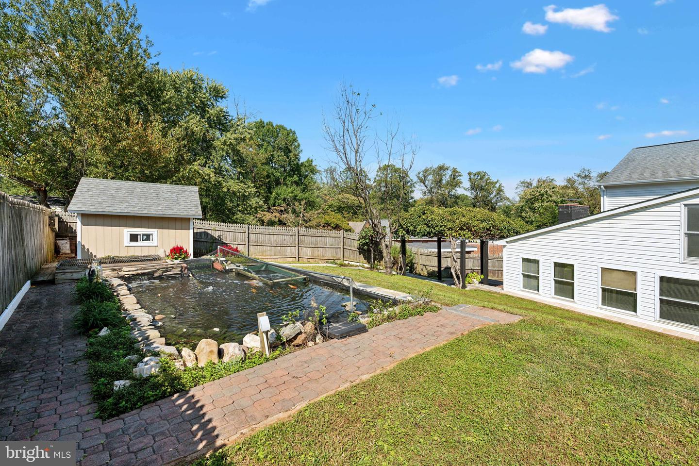 7225 JANET PL, FALLS CHURCH, Virginia 22046, 4 Bedrooms Bedrooms, ,3 BathroomsBathrooms,Residential,For sale,7225 JANET PL,VAFX2205560 MLS # VAFX2205560