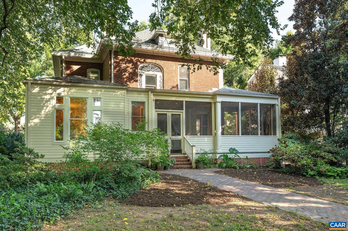 625 PARK ST, CHARLOTTESVILLE, Virginia 22902, 6 Bedrooms Bedrooms, ,3 BathroomsBathrooms,Residential,For sale,625 PARK ST,657219 MLS # 657219